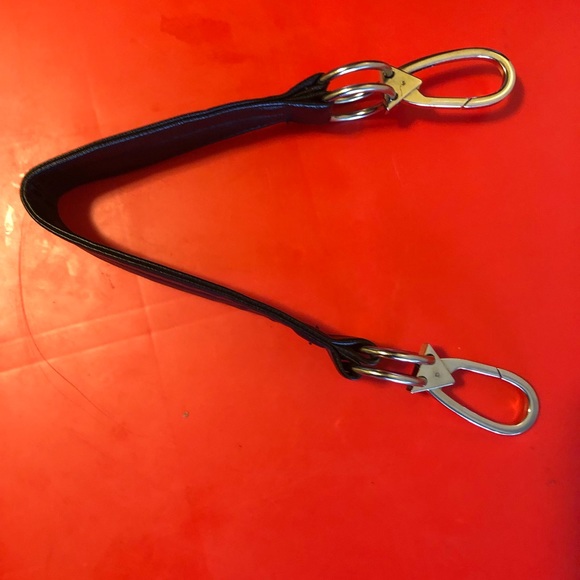 Pocket book strap with metal hardware size 23in lg - Picture 6 of 8